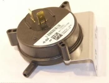 York S1-02435271000 -0.5 WC SPNO Close On Fall Switch