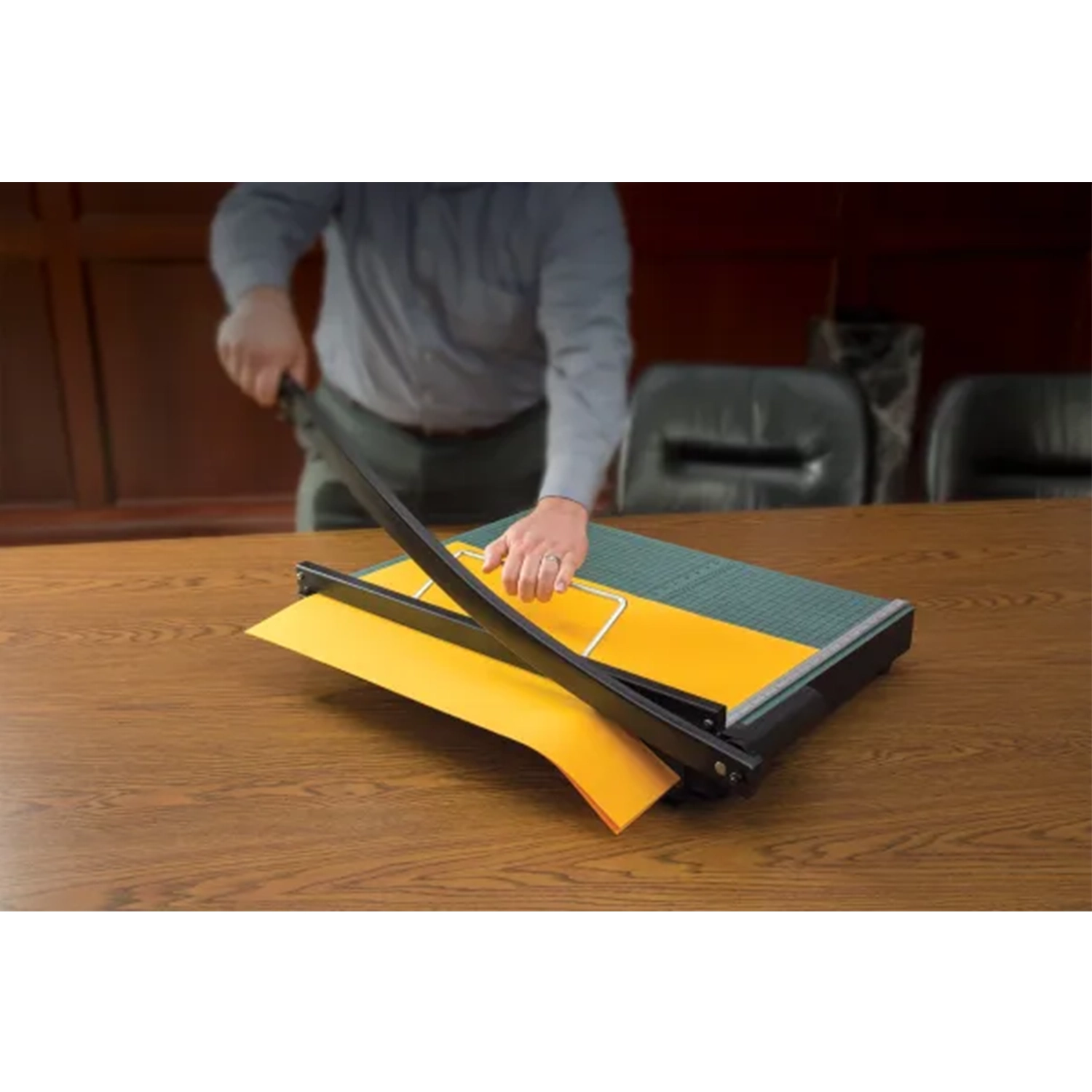 Martin Yale - StakCut Heavy Duty Trimmers Model 724